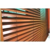 persiana horizontal de madeira